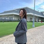 Lee Ju-bin Instagram - 첫✈️📸 신난다아🖤💜
