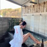 Lee Ju-bin Instagram - 매일이 즐겁다아🥳