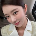 Lee Ju-bin Instagram – 주말은 좋은거야 그렇지?