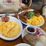 Lee Ju-bin Instagram - 아이스민트모히토커피라는것을마셔보았다생각보다맛있었다 생각보다는 맛있었고 조금 혼스러웠고 여튼 이거 좋아하는 사람?
