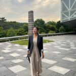 Lee Mi-do Instagram - #당연하지않은저녁식사 메리골드 꽃의 의미 : 반드시 오고야 말 행복 @3355collective