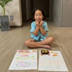 Lee Mi-do Instagram – 카톡 생일 알람 꺼두고 
친정부모님의 생일축하노래 전화로 시작한 하루. 
도형이 봐줄테니 실컷 데이트 하고 오라는 조카 @_uunji_ 
덕분에 짝꿍 손 잡고 광역버스 타고 나가 
가보고 싶었던 용리단길가서 친구커플과 원없이 밤놀이하고 
매년 시어머니가 싸주시는 생일잔치 음식 받아와서 동생네 가족들과 원없이 먹고 
다쓰고 이렇게 팔이 아팠던 적이 없었다는 도형이의 편지 받고 원없이 감동 받았던 
일 년 중 날이 가장 좋은 날