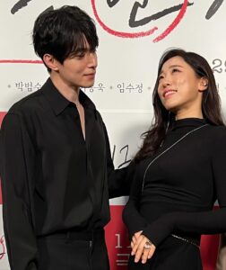 Lee Mi-do Instagram - 미안해여.. 전 이미 .. #싱글인서울 #11월29일대개봉 #올겨울플러팅하세요