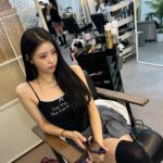 Lee Mi-joo Instagram - 🖤❤️