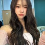Lee Mi-joo Instagram - 🩷🤍 @ponysmakeup 오늘 신의손과...♡