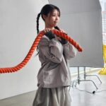 Lee Mi-joo Instagram - 무신사와 함께 촬영한 24 스프링 브랜드 빌보드 오픈😝 @musinsa.official #무신사 #브랜드빌보드