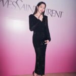 Lee Min-jung Instagram - #입생로랑뷰티 #러브샤인팩토리 #러브샤인캔디글로우 #이민정 #립스틱 @yslbeauty