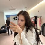 Lee Na-gyung Instagram - Happy birthday to me 🖤