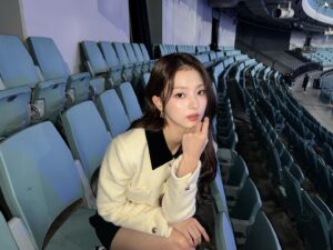 Lee Na-gyung Instagram - Merry Christmas 🖤