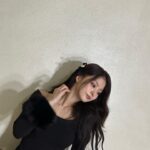 Lee Na-gyung Instagram - 🖤🩷