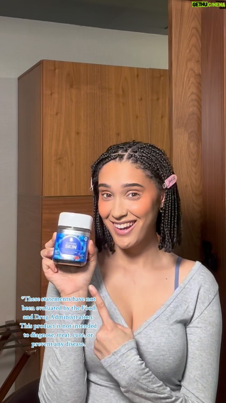 Lee Rodriguez Instagram - GRWM: Summer Skin Edition w/ @ollywellness 👀✨✨ #OLLYPartner