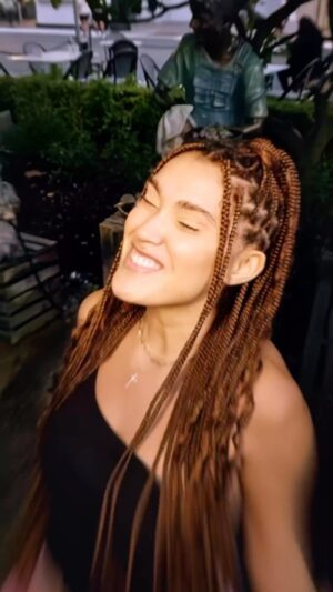 Lee Rodriguez Instagram - GO STREAM ALL INCLUSIVE !!! 😌💜💕🤯❣️👀💘❣️