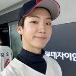 Lee Seung-hoon Instagram - 야구… 좋아하세요? #롯데자이언츠 ⚾️