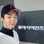 Lee Seung-hoon Instagram - 야구… 좋아하세요? #롯데자이언츠 ⚾️