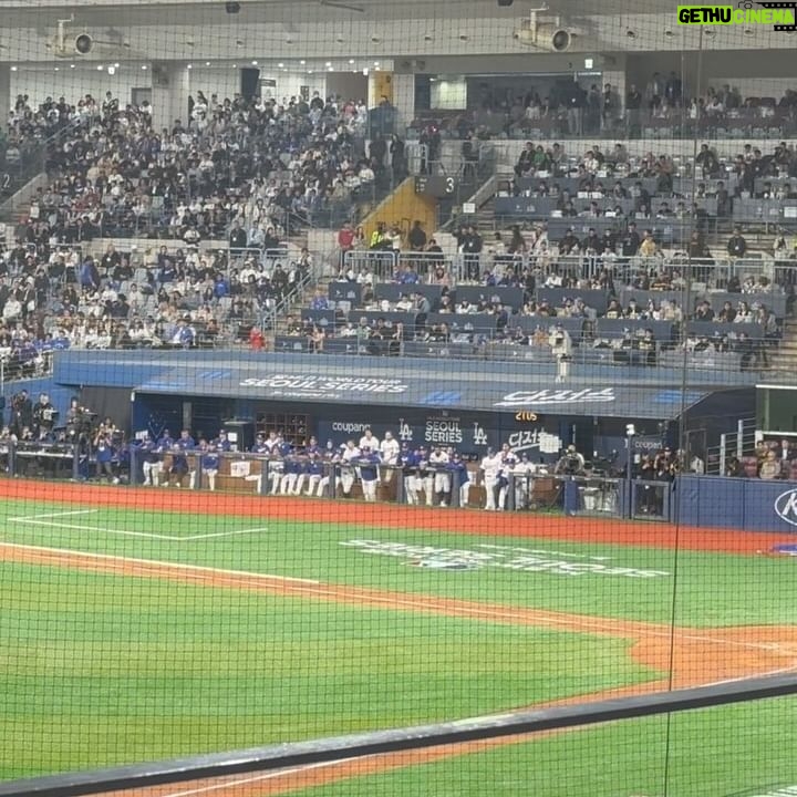 Lee Seung-hoon Instagram - MLB world tour seoul series⚾️ #ladodgers #sdpadres