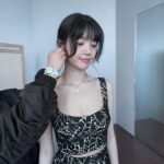 Lee Yu-bi Instagram - 🖤🐾
