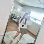 Lee Yu-bi Instagram - 무자크&이프네 X 유비 💜🦄 fw도 함께했어요 🐶🐶