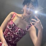 Lee Yu-bi Instagram - ❤️💄🍒 #dolceandgabbana