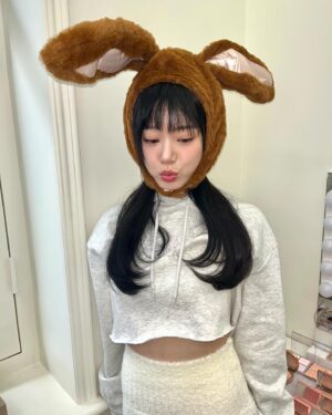 Lee Yu-bi Instagram - 이너웨어 브랜드 “갓바디” @godbody.kr 의 모델이 되었습니다앙 😲💕 평소에 제가 인터넷에서 구매해서 입던 제품이었는데 넘 신기하고 영광이에요!! 세상에서 젤 편함 지쨔루>_< 🥳🥳 
💄 @biyaaaa 
👗 @hyunnyvely