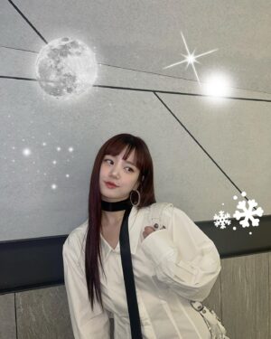 Lee Yu-bi Instagram - 코 끝에 눈이 앉았나아🤍🤍