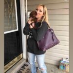 Leigh-Allyn Baker Instagram – I love my dogs. They are family!
#dogsofinstagram #dogs #puppiesofinstagram #family #puppylove