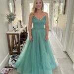 Leigh-Allyn Baker Instagram - This is how you feel like a princess without draining the tax paying citizen for a bogus #coronation. Headed to the #internationalChristianFilmFestival. #ICFF #princessdiaries #BringingBackChristmas #faithinfilm #glamourformals