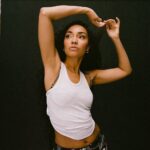 Leigh-Anne Pinnock Instagram - Fruits in season 🍎 #dump