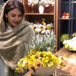 Leila Bolukat Instagram - پروردگارا براى دوستانم همراهى آرزو مى‌كنم از جنس خودت ... نزديك بخشنده بى منت پروردگارا ... در همه لحظات ياورشان باش 🙏🌹 #لیلا_بلوکات #خدایا_پناهمون_باش_که_جز_تو_پناهی_نیست#شب_قدر🌙