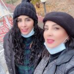 Leila Bolukat Instagram – خداحافظ خدا به همراهت مسافر کوچولوی من!!! تو را من به خدایی می سپارم که می دانم تو را با سلامت کامل به مقصد می رساند. هر چند که بدرقه مسافر به طور کلی سخت و پیچیده است؛ اما برایت سبد سبد آرزوهای خوب خوب آرزومندم. شادی تو بهای زندگی من است شادی های آتی را برایت امید دارم.خدا پشت و پناهت 🙏
#لیلا_بلوکات#میترا_بلوکات