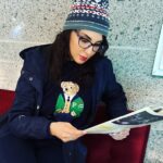 Leila Bolukat Instagram - سلام و درود یادش بخیر یه زمانی تمام اخبارها تو روزنامه و مجله بود ،باید یه دکه میرفتی یه روزنامه میخریدی تازه اخبارو میفهمیدی . الان چشم باز میکنی گوشیتو برمیداری خبر پشت هم تو فضای مجازی ،کاشکی خبرها خوب بود اخبار بد پشت هم. 😔 خدایا روزهای خوش خبری هم برسون 🙏👍آمین #لیلا_بلوکات#روزهای_خوب_هم_میرسد#غم_مخور#😉