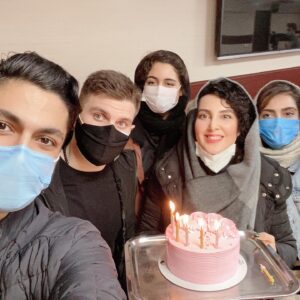 Leila Bolukat Instagram - ۹۹/۹/۴
آذر ماه 
سپاس فراوان🙏
#لیلا_بلوکات #تولد_بازی_با_محدودیت#کرونا