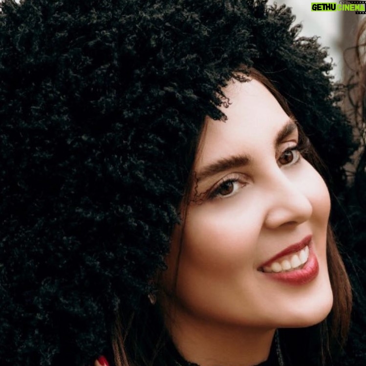 Leila Bolukat - 37.7K Likes - 💥باور کن و بپذیر
هیچ کسی به اندازه خودت در زندگی ات نقش ندارد ...
اگر از شرایط راضی نیستی تغییر کن
#لیلا_بلوکات #تغییر_نگرش #تغیر_سبک_زندگی #تغییر_مثبت