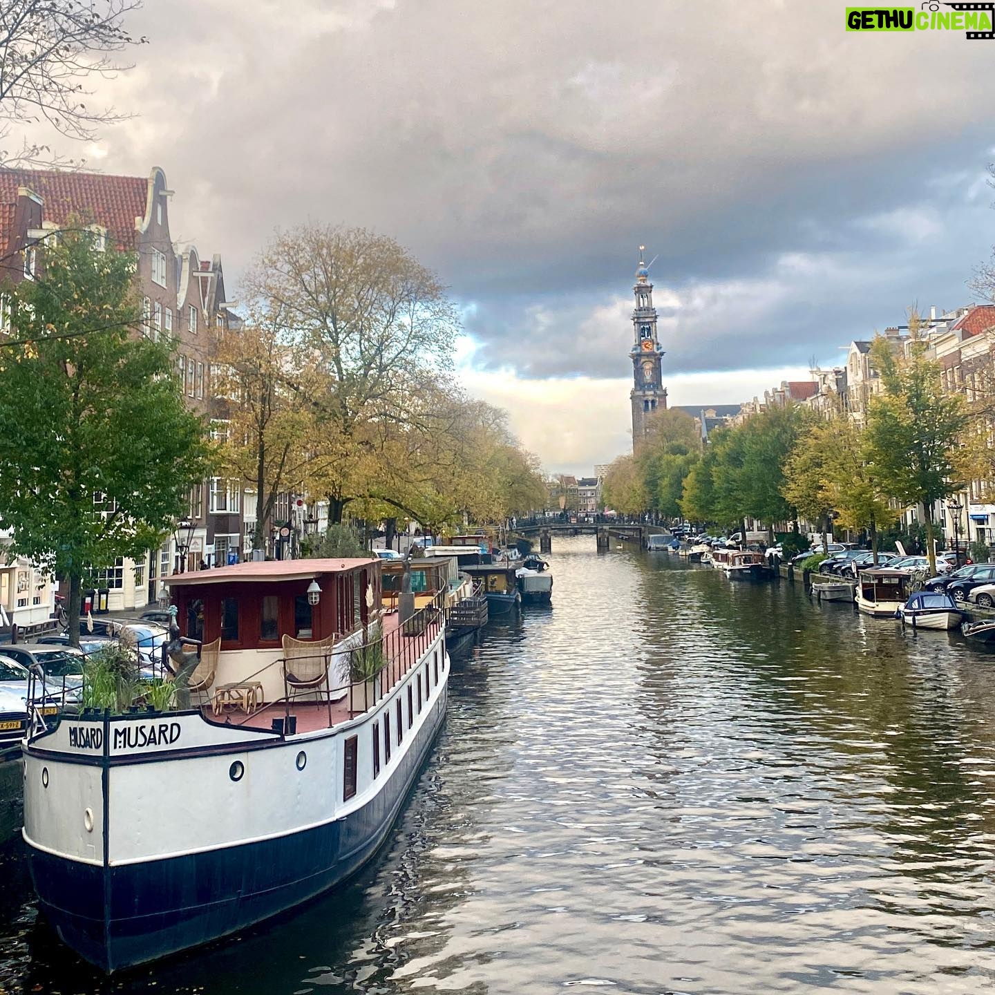 Lela Loren Instagram - Goedemiddag Amsterdam! 🇳🇱