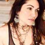 Lela Loren Instagram - Sunday smoke ✨ with @tina_turnbow