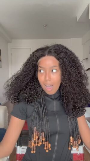 Lellê Instagram - Errei ou acertei? Comprei mais uma lace, filhas! Ai eu amooo, não dá! Quem ama lace sabe o que eu tô passando 💇🏾‍♀️💇🏾‍♀️