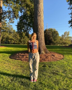 Lennon Stella Instagram - 🐛