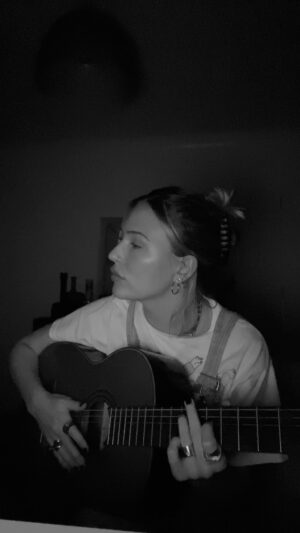 Lennon Stella Instagram - sweet song I wrote with @madidiaz and @kateyork yesterday on my couch ❤️