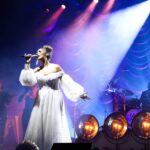 Leona Lewis Instagram - Had a magical night with everyone in London 🤍 so grateful to you all for being there 🙏🏽🎄