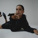 Leonor Varela Instagram - 🥀🖤 @revistamustique . . Foto @pez_vasquez Glam @mujer__gallina Styling @sofiordenes Booking @versusmanagement