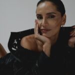 Leonor Varela Instagram - 🥀🖤 @revistamustique . . Foto @pez_vasquez Glam @mujer__gallina Styling @sofiordenes Booking @versusmanagement