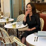 Leonor Varela Instagram - Amo ser mujer!!! Amo tener esta edad y seguir sintiéndome tan viva, plena de sueños, proyectos y ganas de crear cosas valiosas para compartir con el Mundo 💙🌎 Gracias a todas a las hermanas, amigas y Diosas que me levantan e inspiran a diario. Uds saben quién son. Con Uds todo es mejor! #8 #8marzo . . I love being a woman!! I love being my age and feeling so vibrant, full of dreams and projects and the desire to create valuable things to share with the world 💙🌎 thank you to all my sister, friends and Goddesses who support and inspire me, you know who you are. Everything is better with you #womensinternationalday