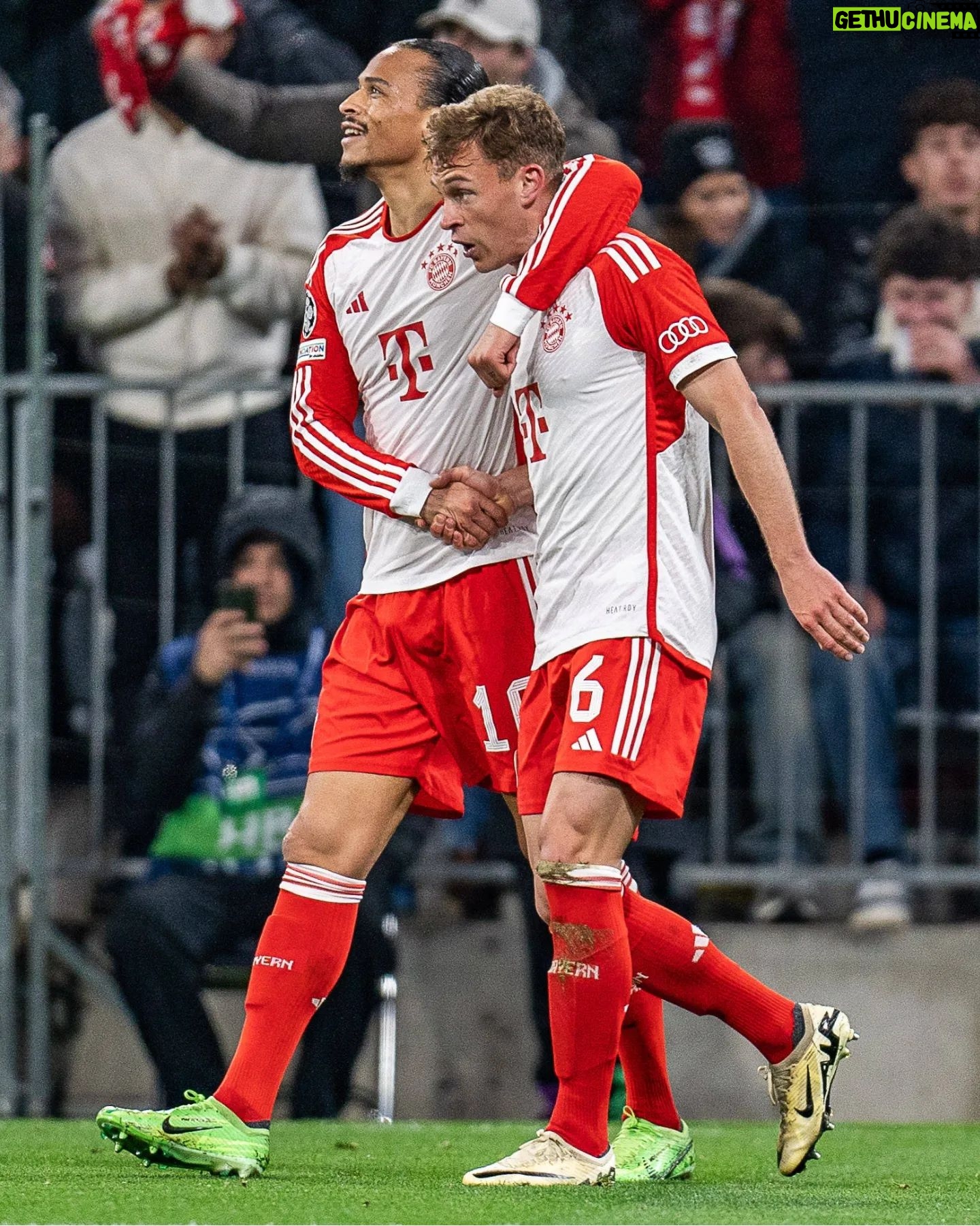 Leroy Sané Instagram - YEEEEEEEES!!!!! ❤️ SEMI FINALS!!! 💥 #UCL #MiaSanMia