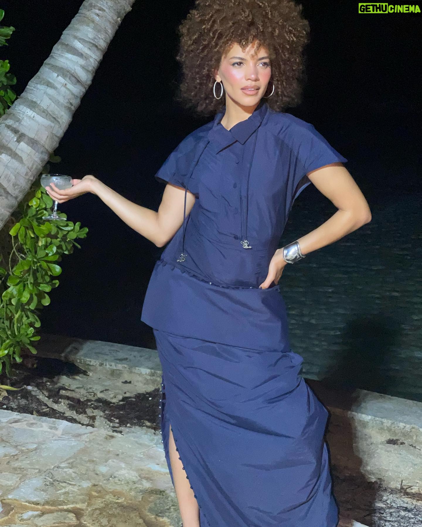 Leslie Grace Instagram - la bienvenida ha sido increíble en los @latinamericanfashionawards! esta noche empieza la fiesta en #altosdechavon! ✨🇩🇴🔥