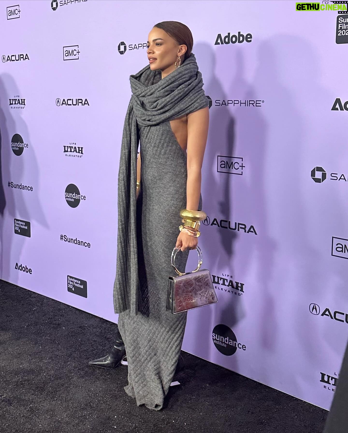 Leslie Grace - 3 Likes - 🖤🏆🎞️ @sundanceorg @styledbyfern @inthesummersfilm