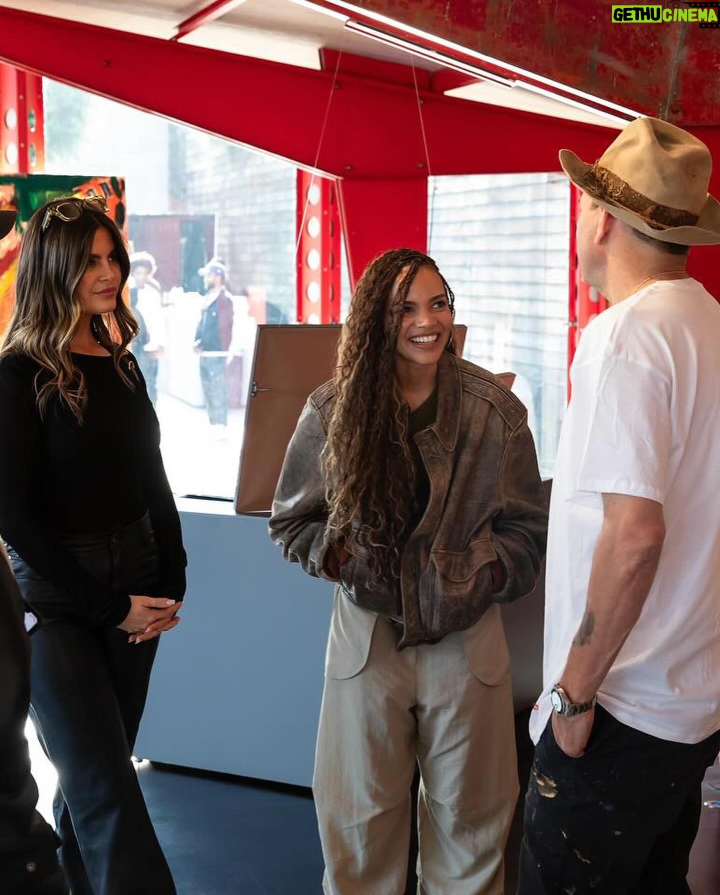 Leslie Grace Instagram - “amplifying grace” .. thank you for sending me off with just the message i needed fam @dannyminnick! lovers of art, if you haven’t yet, go check out “The Elephant Never Forgets” @maxfieldla! 🎚️