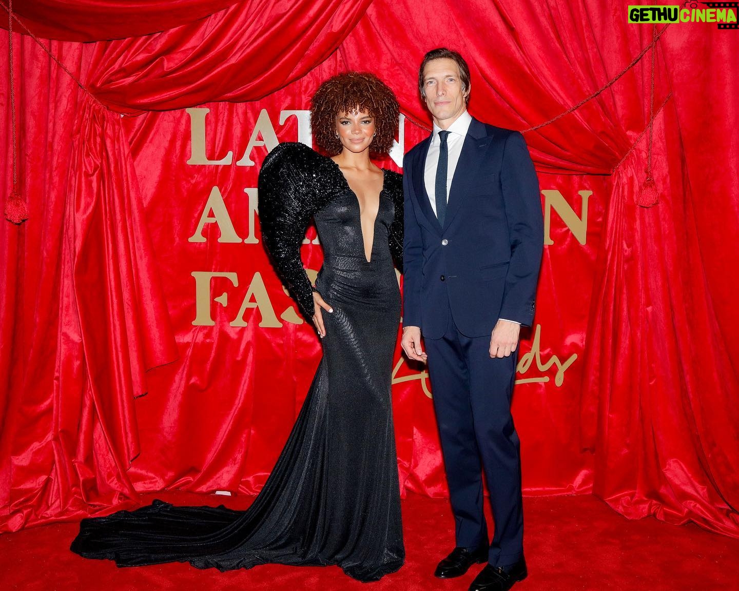 Leslie Grace Instagram - @latinamericanfashionawards #latinamericanfashionawards dress: @gianninaazar 🇩🇴 hair: @elbagmartinez 🇩🇴 make up: @genesisread 🇩🇴 ❤️