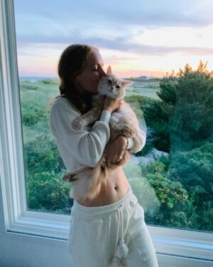 Leslie Mann Instagram - Summer lovin’