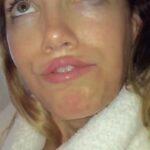Leslie Mann Instagram – Am I the first one to do this?