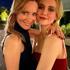 Leslie Mann Instagram - Date night with Iris ❤️