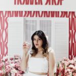 Lesslie Polinesia Instagram – Los aromas sacuden el alma 🤍 y te transportan a lugares, momentos y recuerdos de la vida.

#missdior #missdiorparfum
#loveoutloud @diorbeauty
